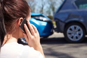 Pico rivera chiropractor treating neck and back pain after car accident 